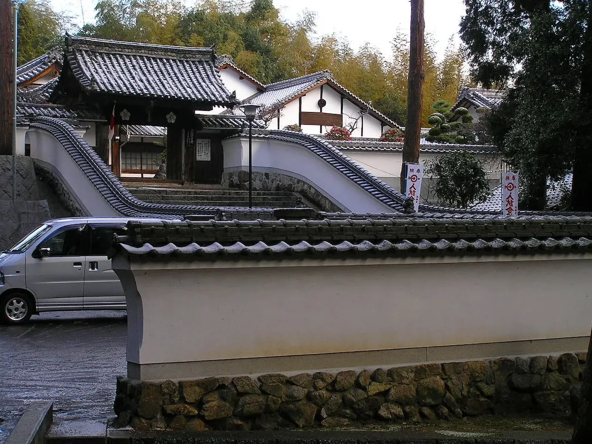 第52番 龍雲山 護持院 太山寺 境内