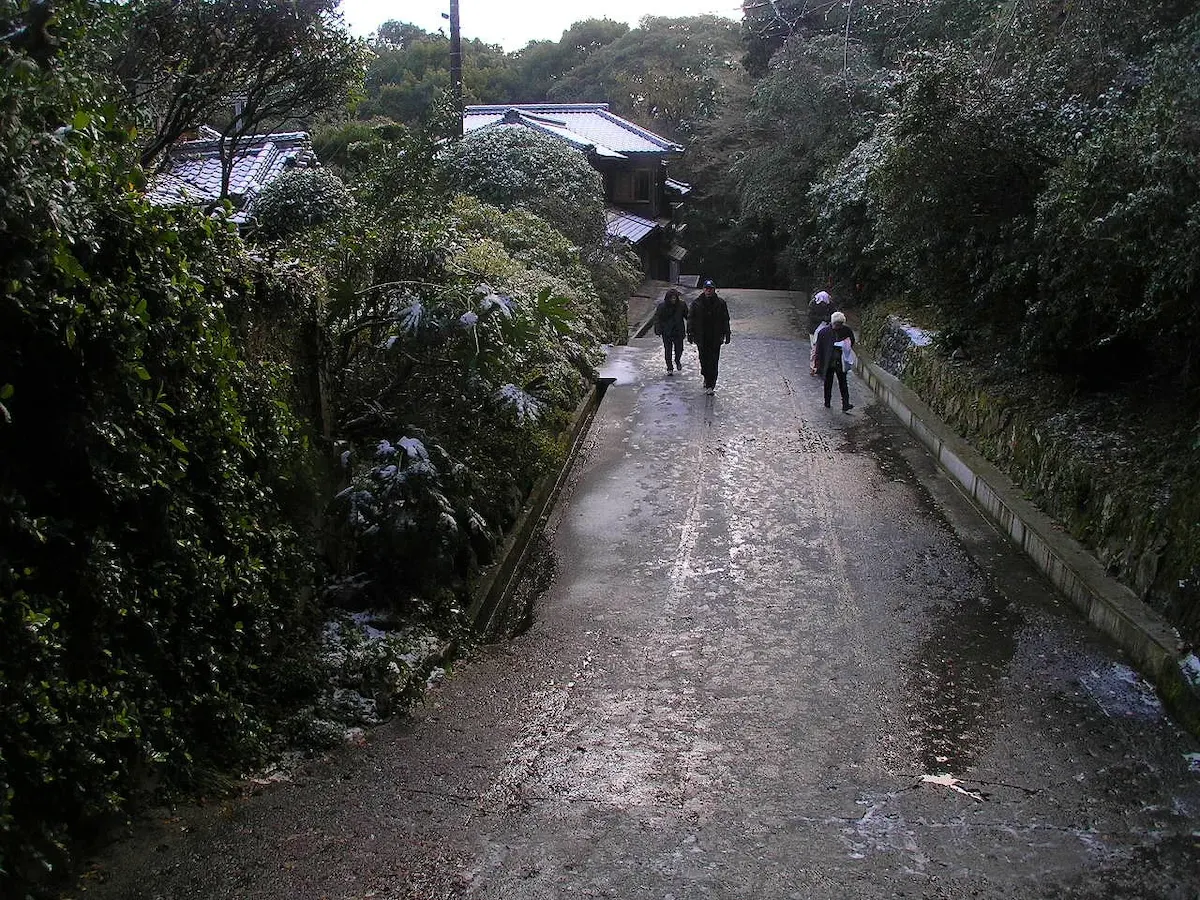 第52番 龍雲山 護持院 太山寺 境内