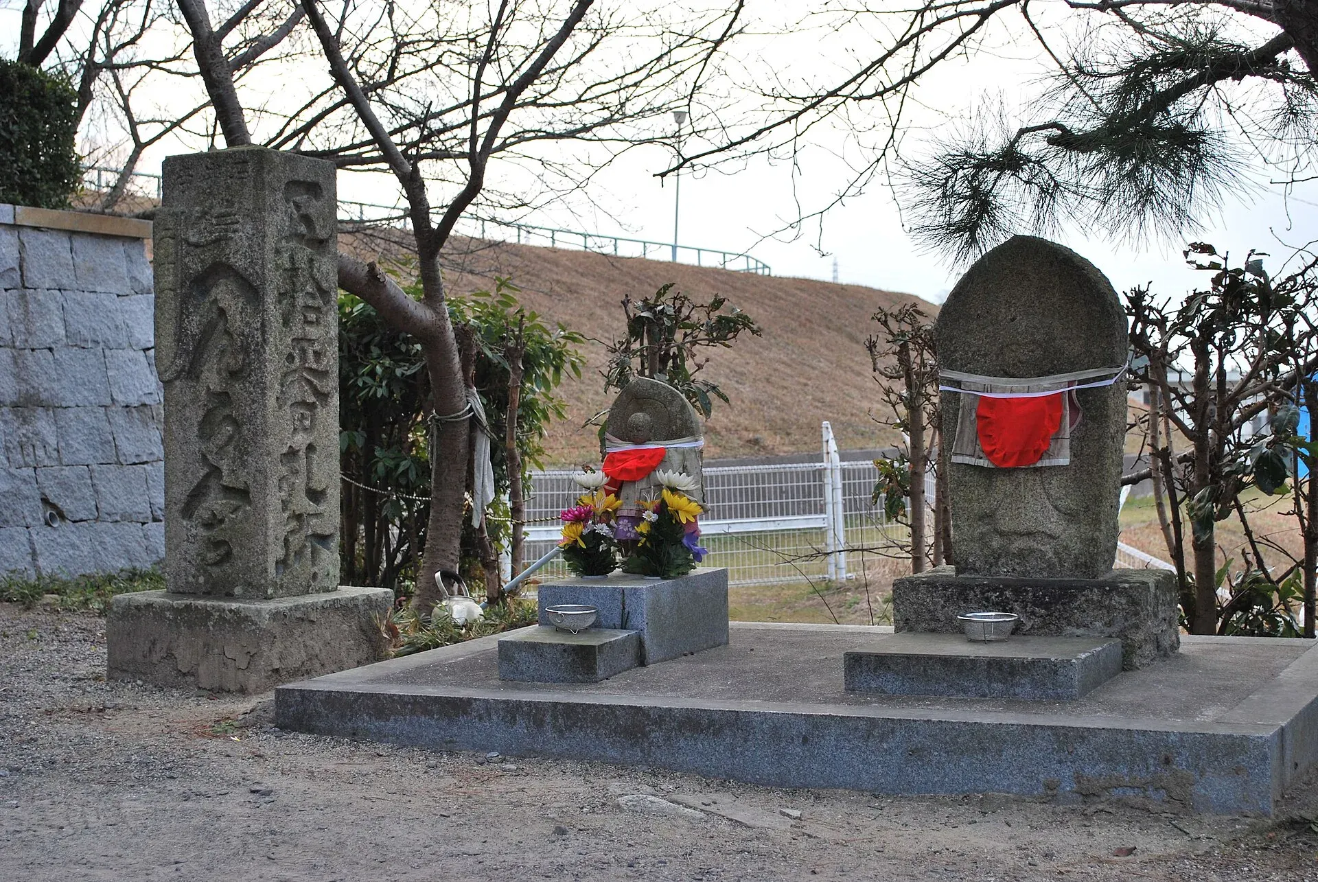 第50番 東山 瑠璃光院 繁多寺 境内