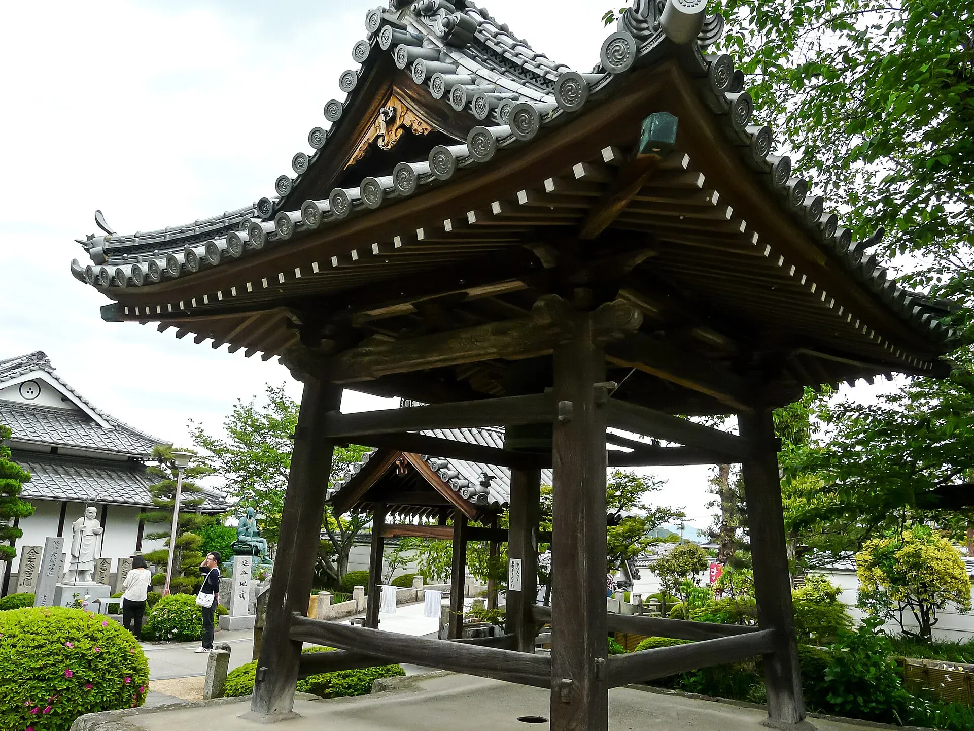 第72番 我拝師山 延命院 曼荼羅寺 境内