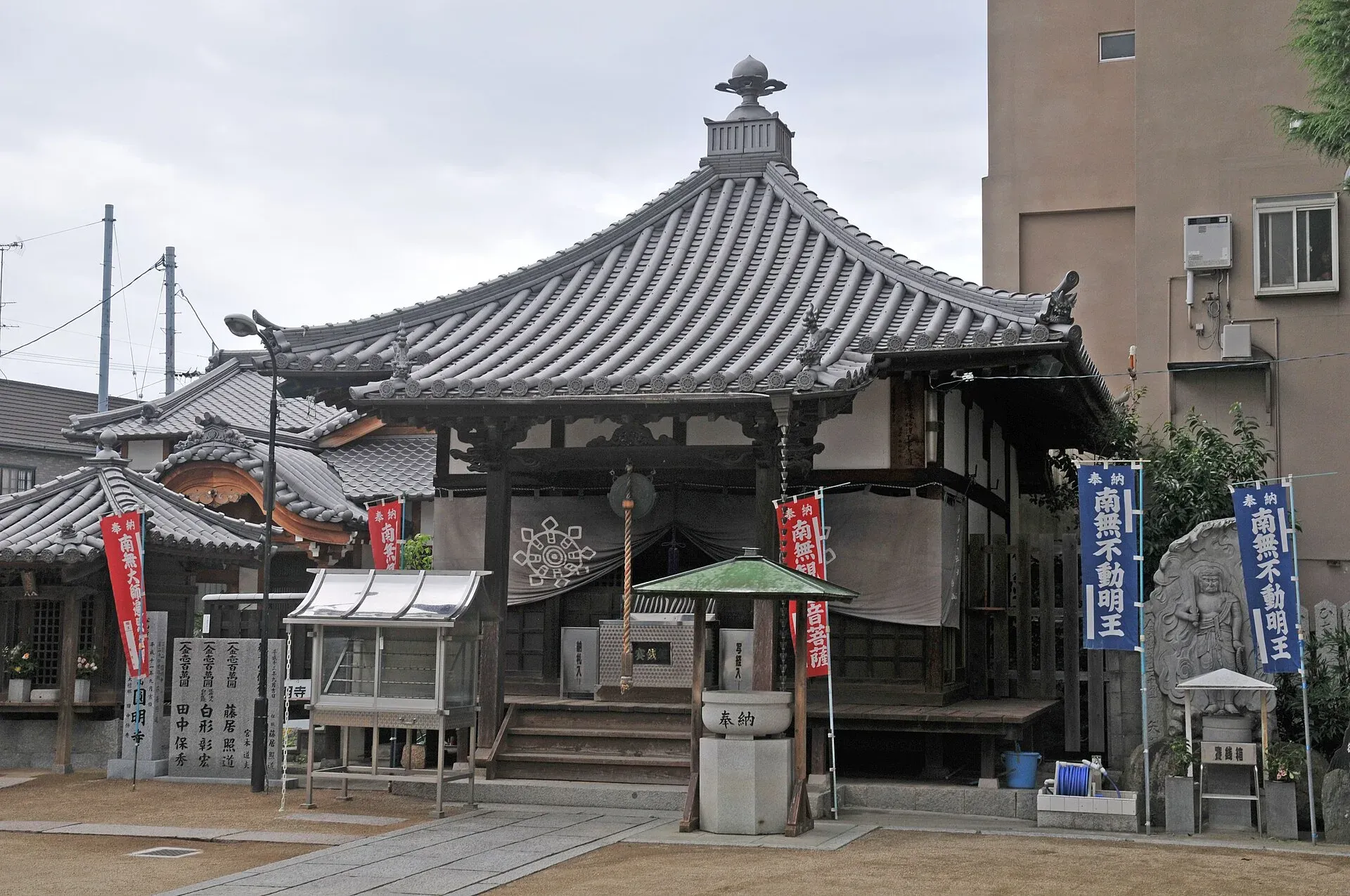 第53番 須賀山 正智院 圓明寺 境内