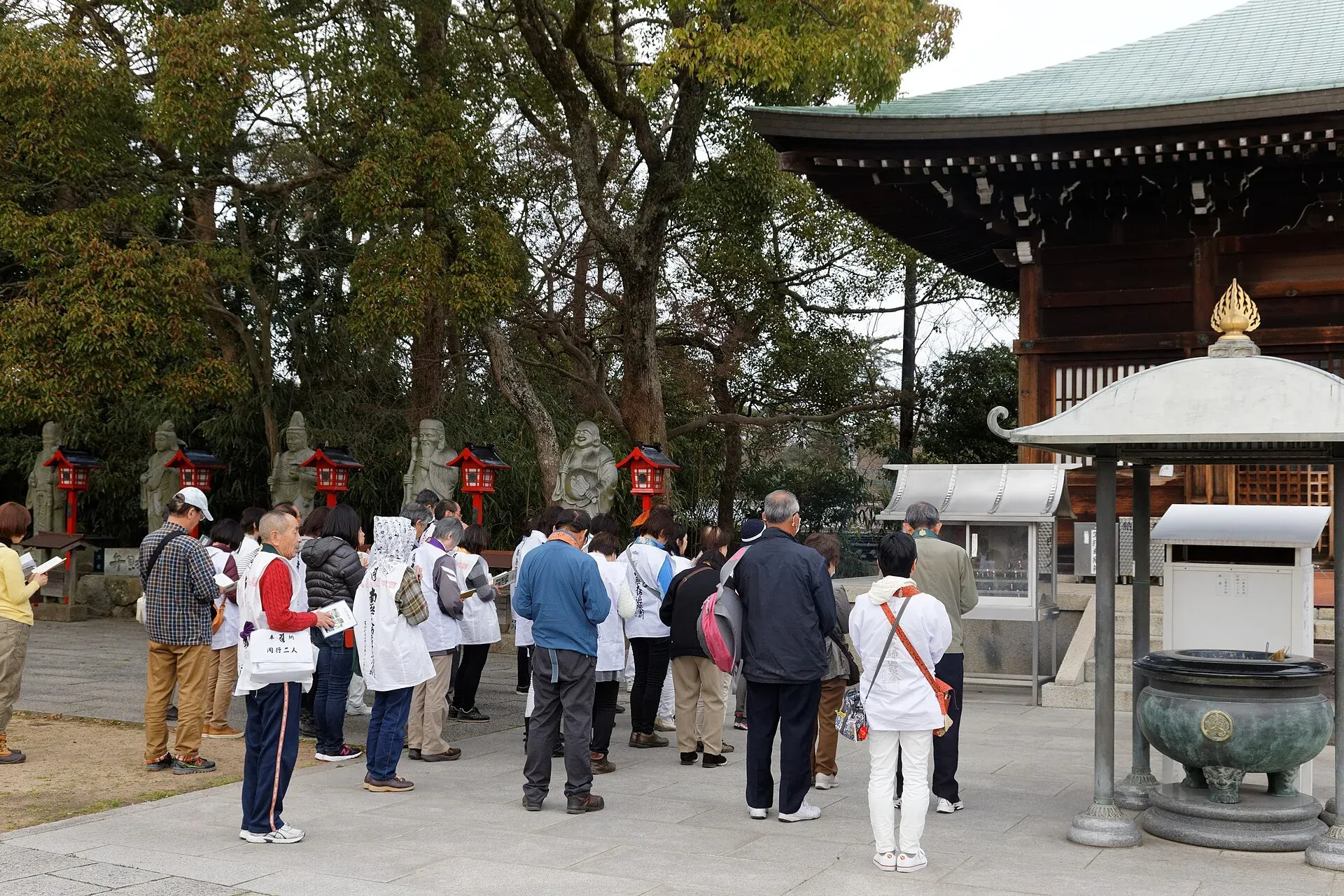 第84番 南面山 千光院 屋島寺 境内