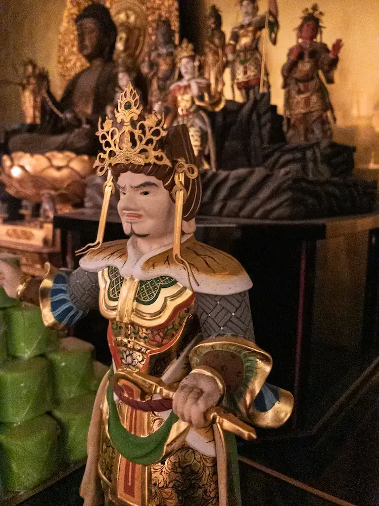 平等寺の十二神将像