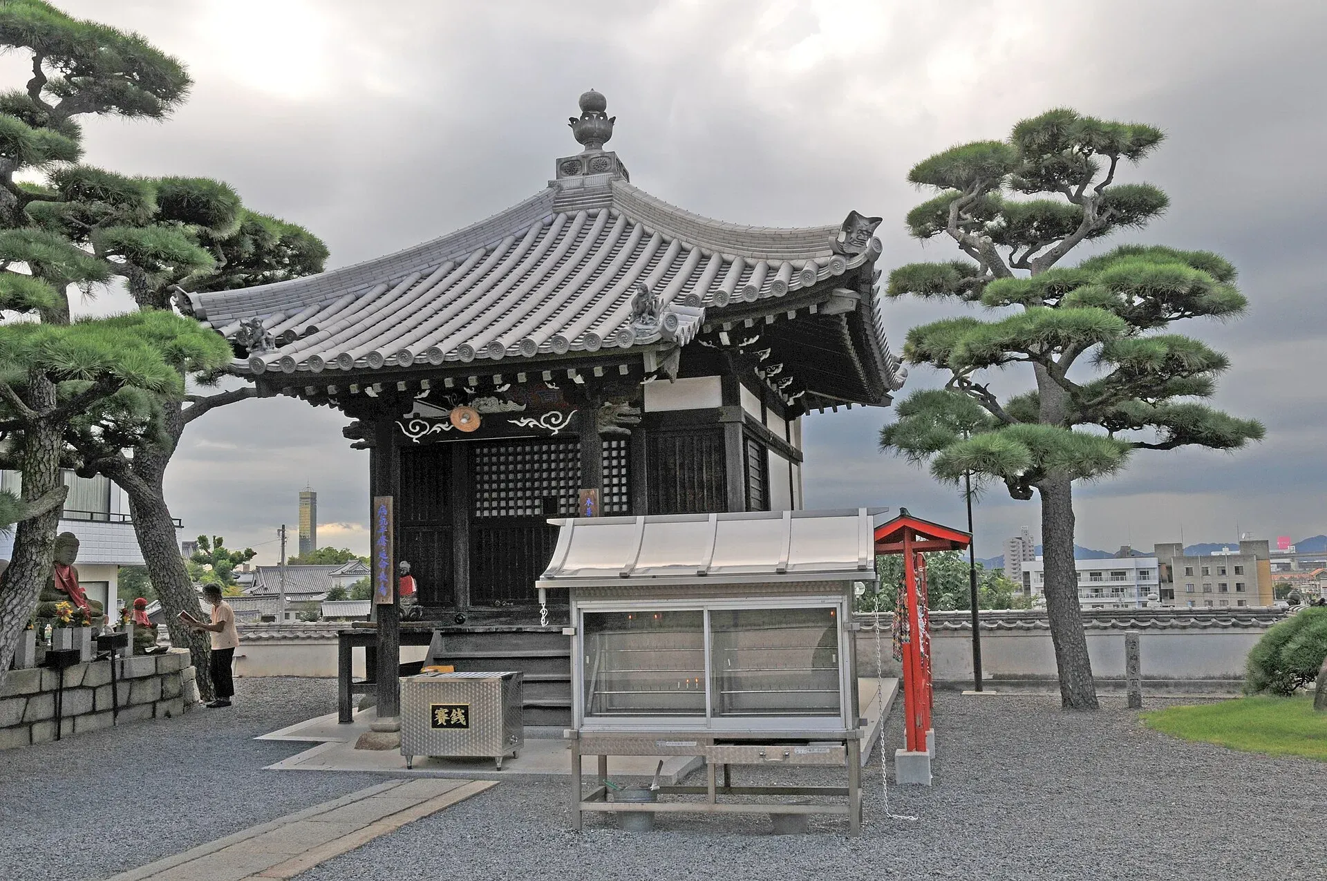 第78番 仏光山 広徳院 郷照寺 境内
