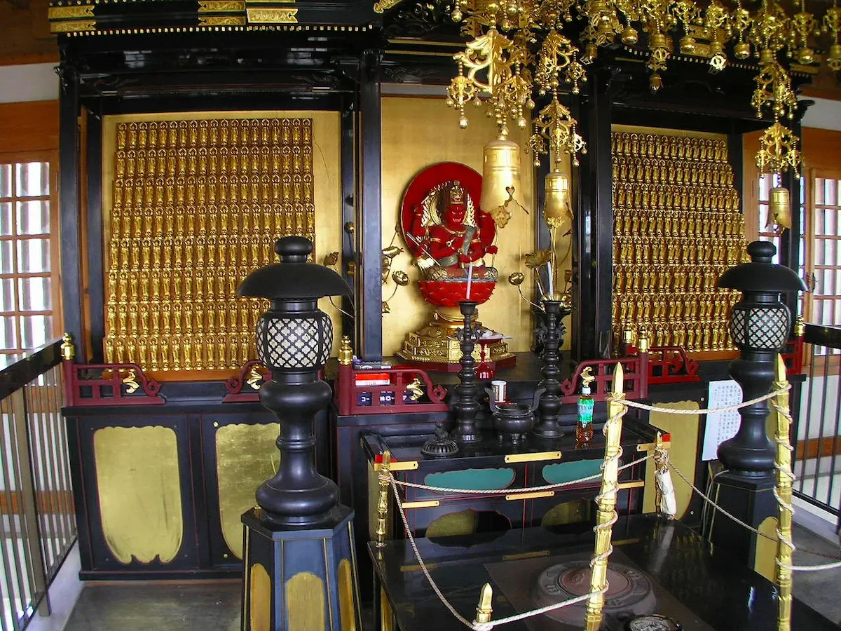 第7番 光明山 蓮華院 十楽寺 境内