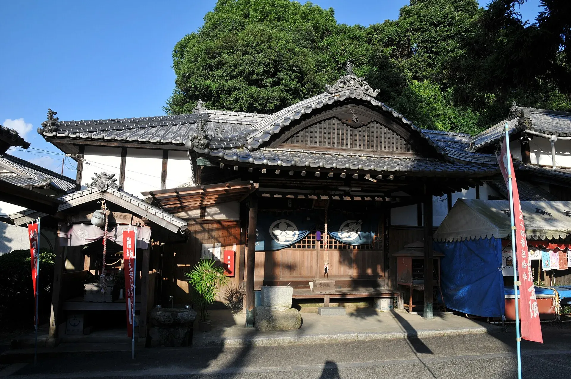 第54番 近見山 宝鐘院 延命寺 境内