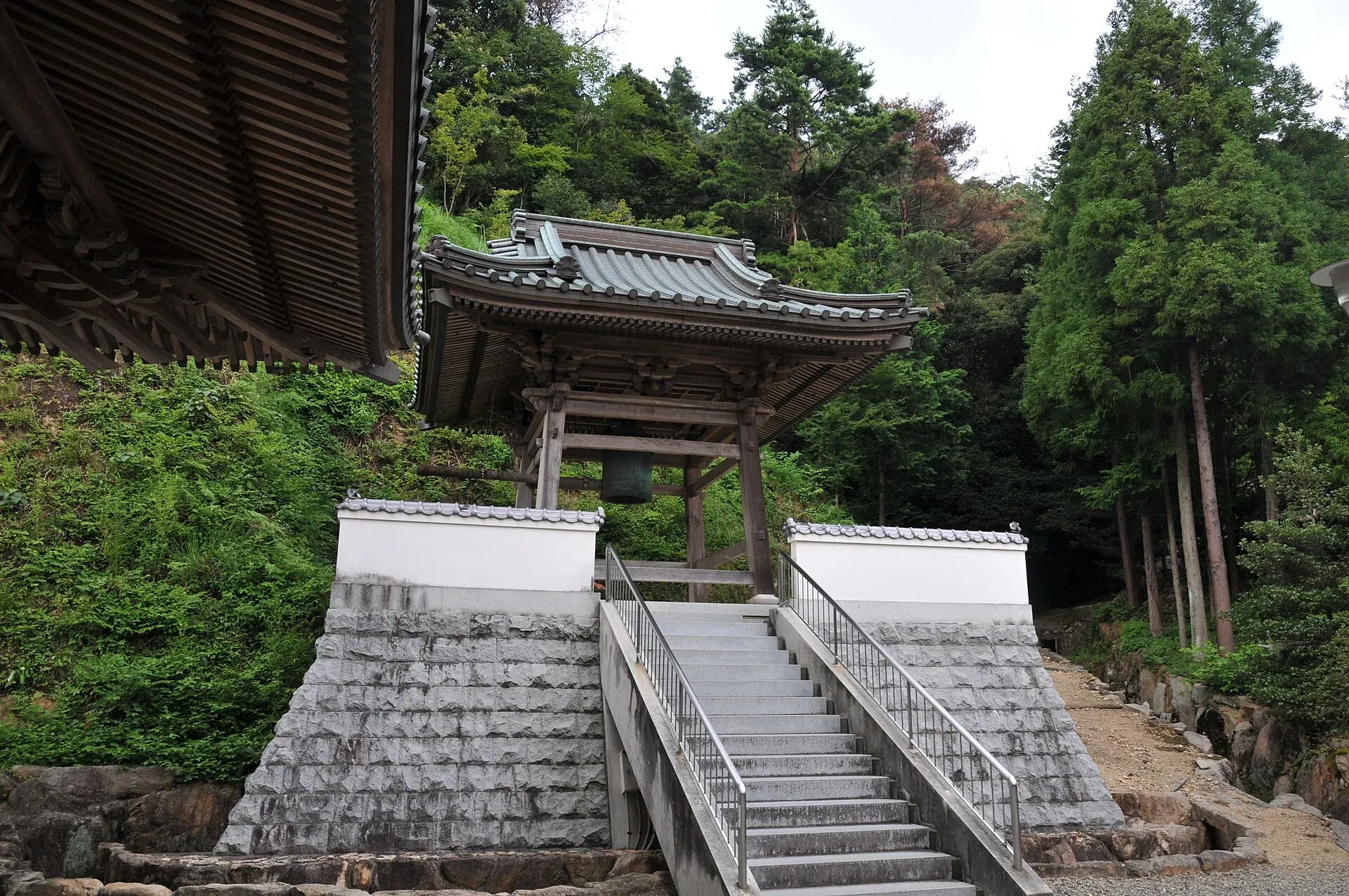 第88番 医王山 遍照光院 大窪寺 境内