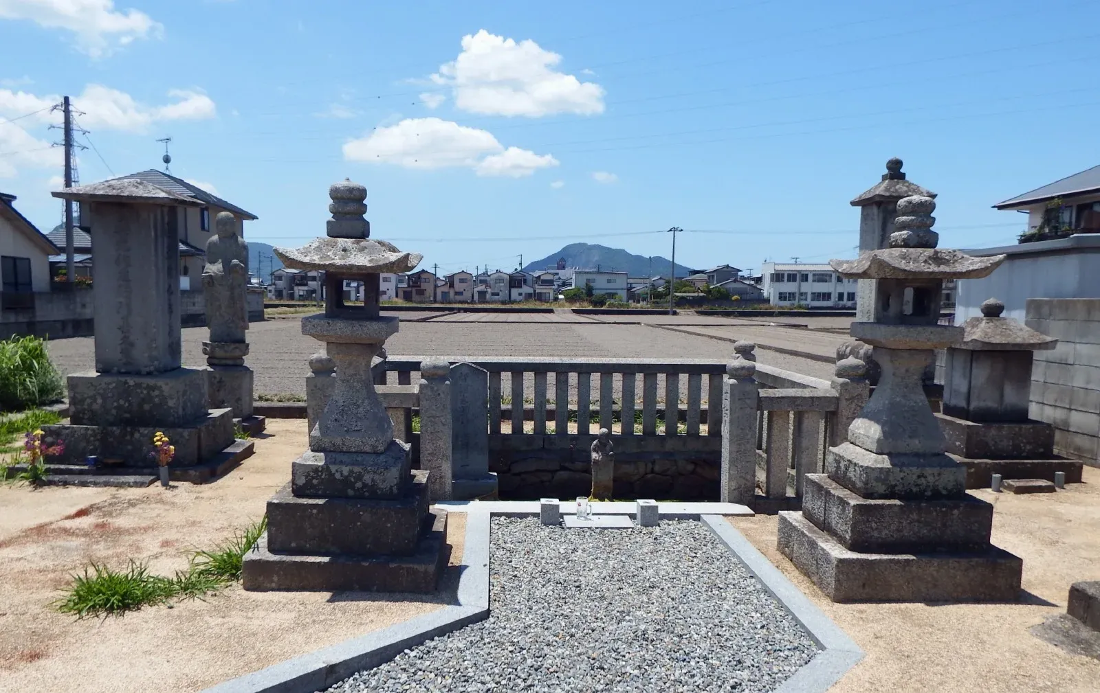 第76番 鶏足山 宝幢院 金倉寺 境内