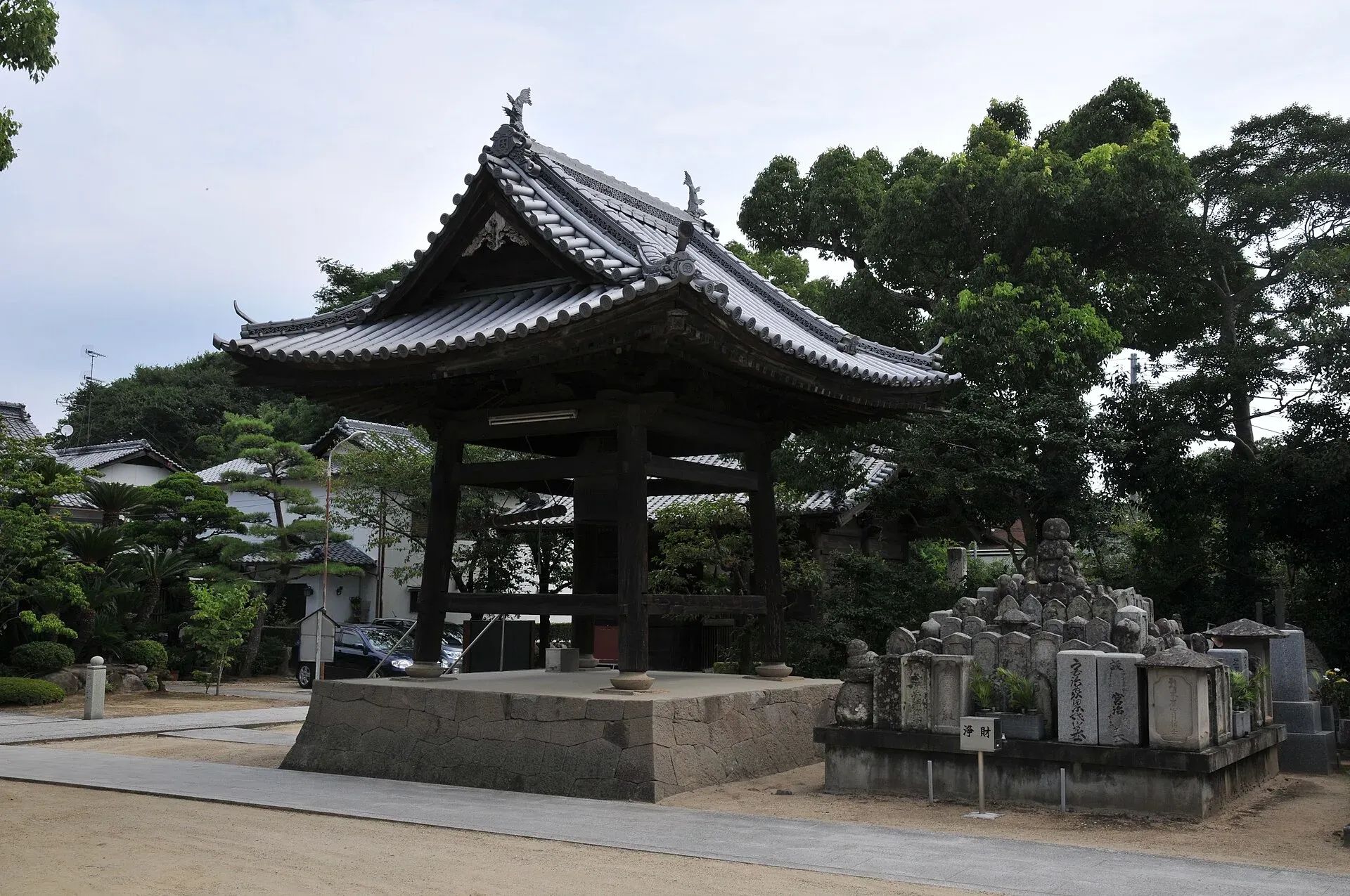 第83番 神毫山 大宝院 一宮寺 境内