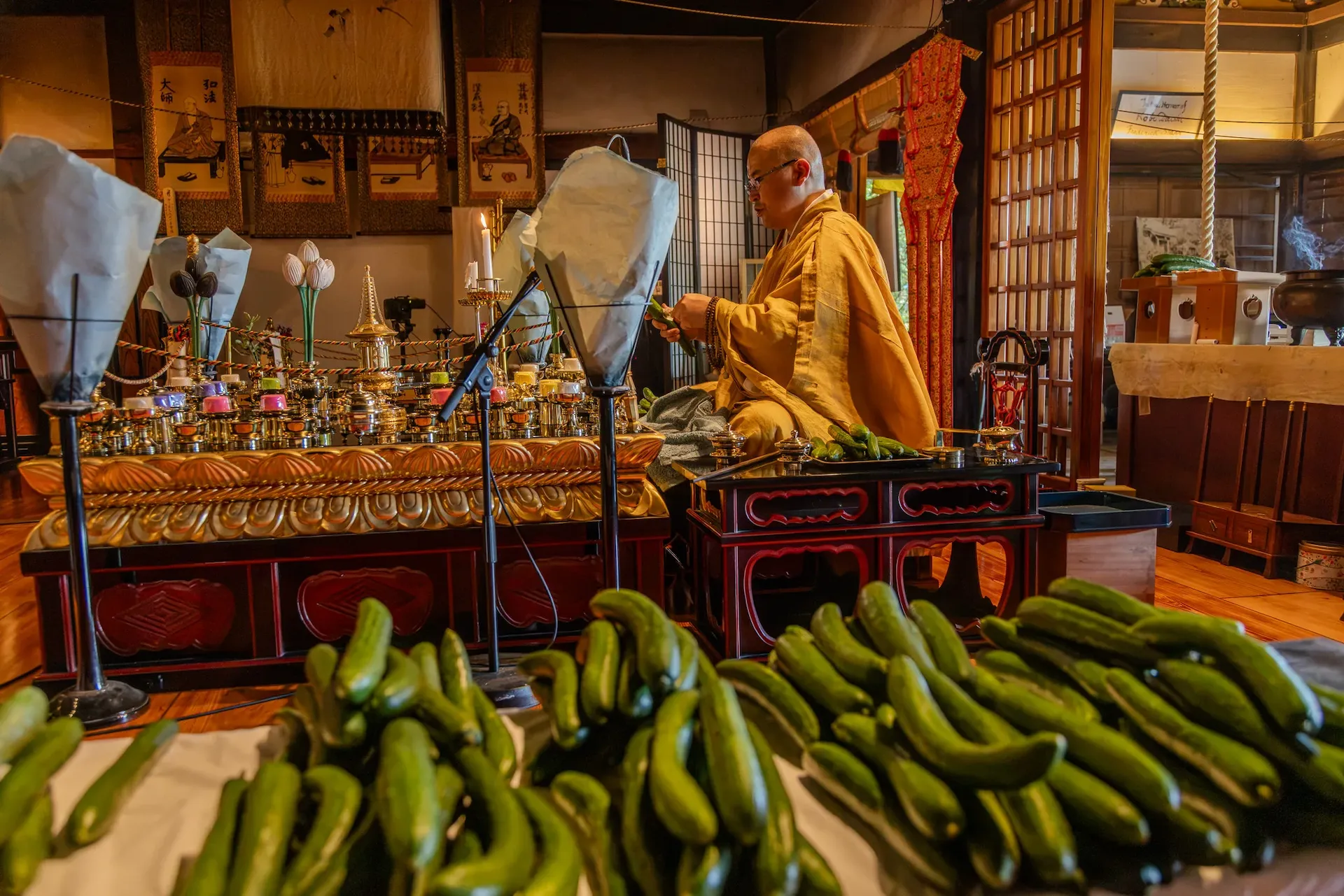The 2026 Kyuri Kaji being performed in Byodoji’s main hall
